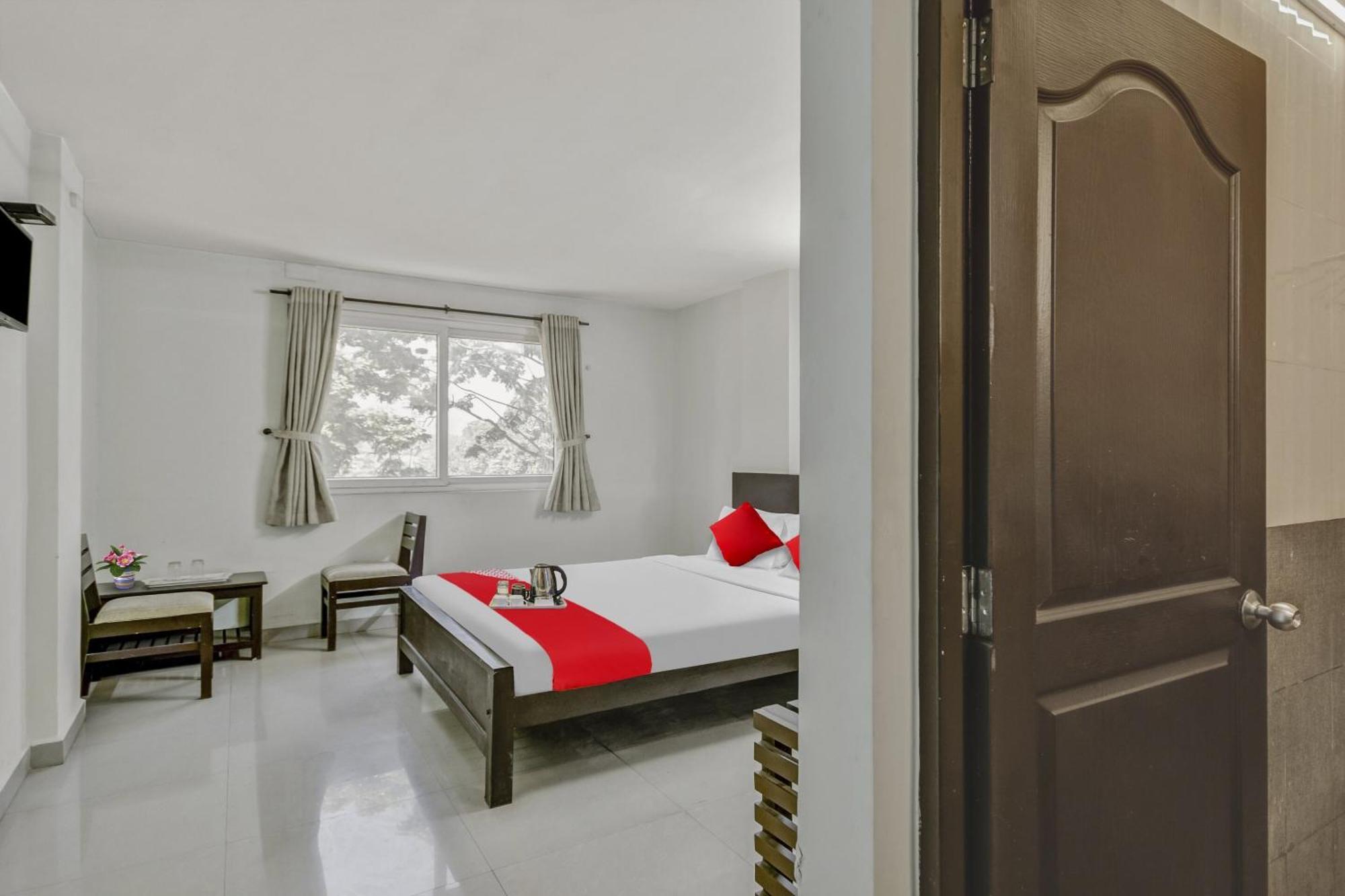 Hotel O Kalapurackal Residency Thekkady Esterno foto