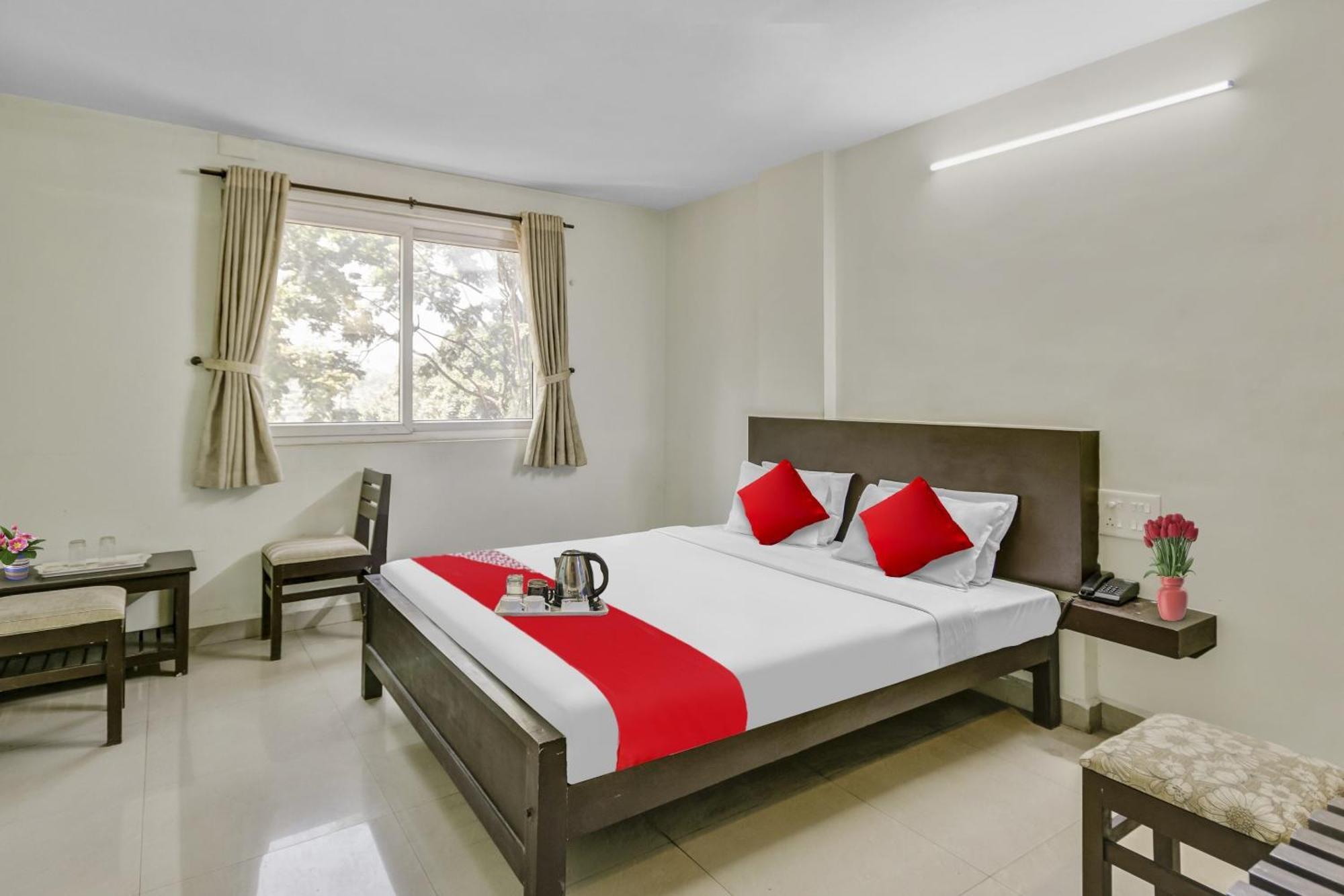 Hotel O Kalapurackal Residency Thekkady Esterno foto