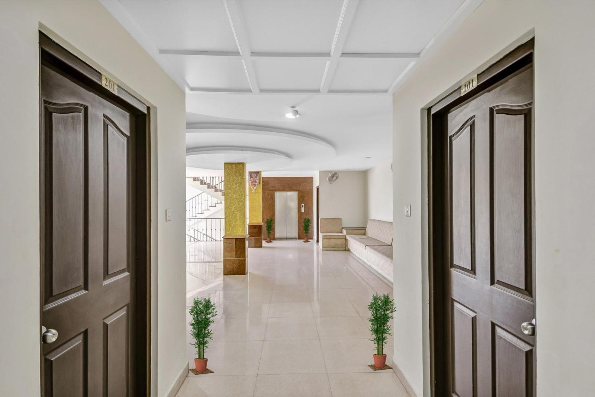 Hotel O Kalapurackal Residency Thekkady Esterno foto